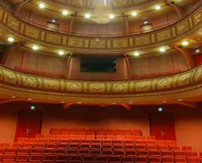 Les Lettres de mon moulin mises en scène et jouées par Philippe Caubère au Théâtre de la Ville de Valence en 2022